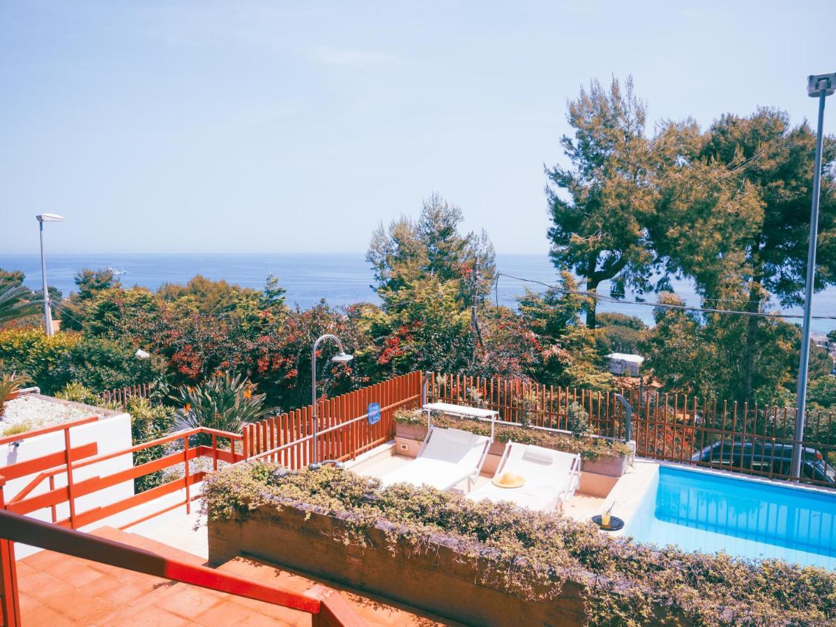 Sea Apartment & Pool 2 Palermo Ngoại thất bức ảnh