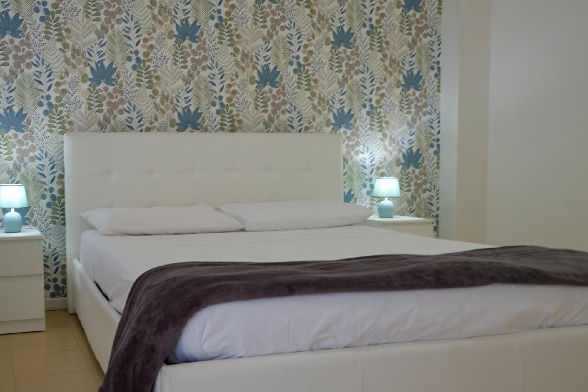 Sea Apartment & Pool 2 Palermo Ngoại thất bức ảnh